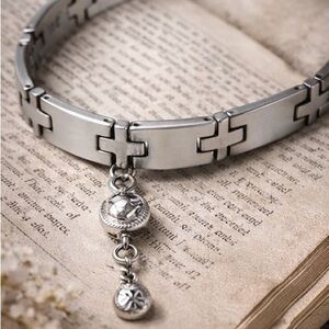 Elegant Silver Bracelet with Charm